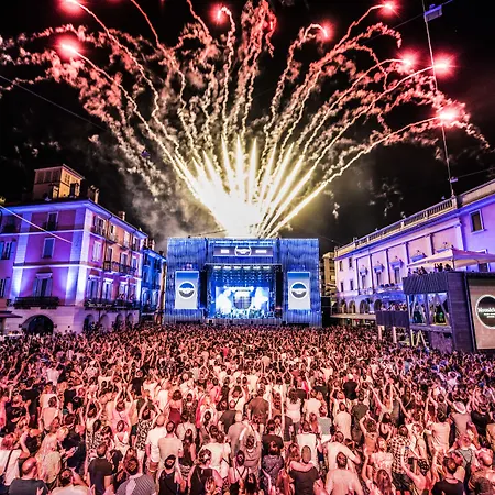 瑞斯腾斯德兰杰洛酒店 3*