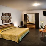 מלון Residenze Dell'angelo לוקרנו