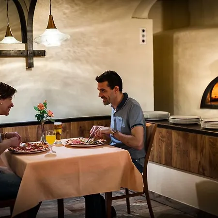 Residenze Dell'angelo Отель Локарно