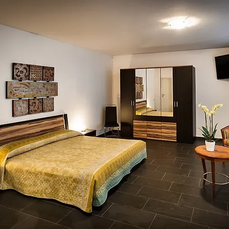 Отель Residenze Dell'angelo Локарно